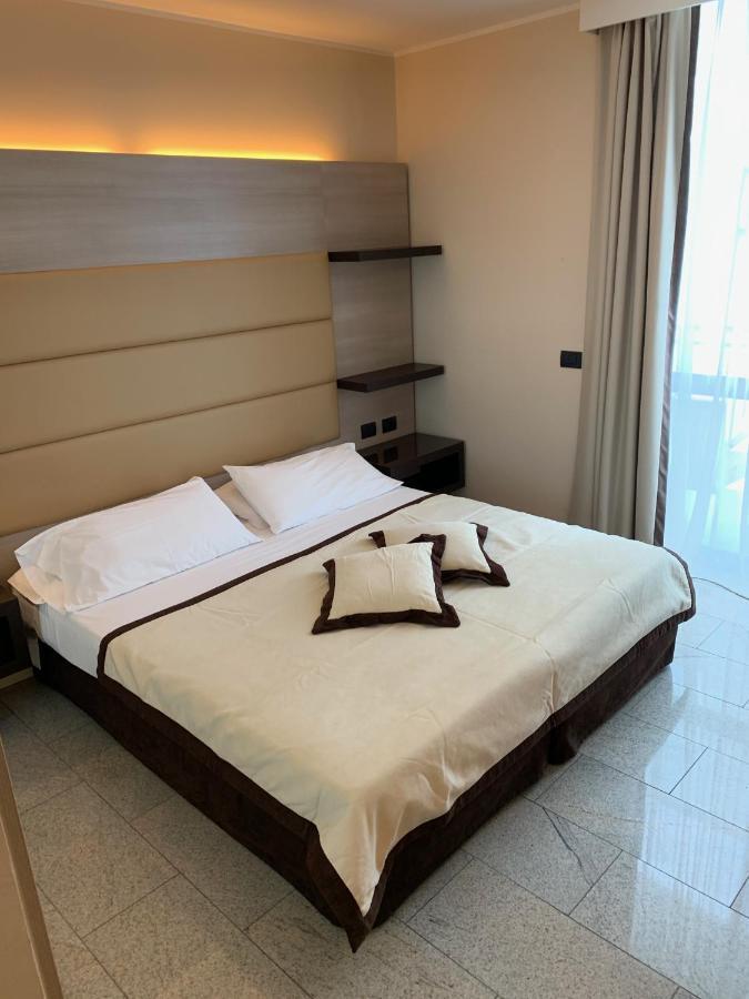 Hotel San Carlo Lignano Sabbiadoro Zewnętrze zdjęcie