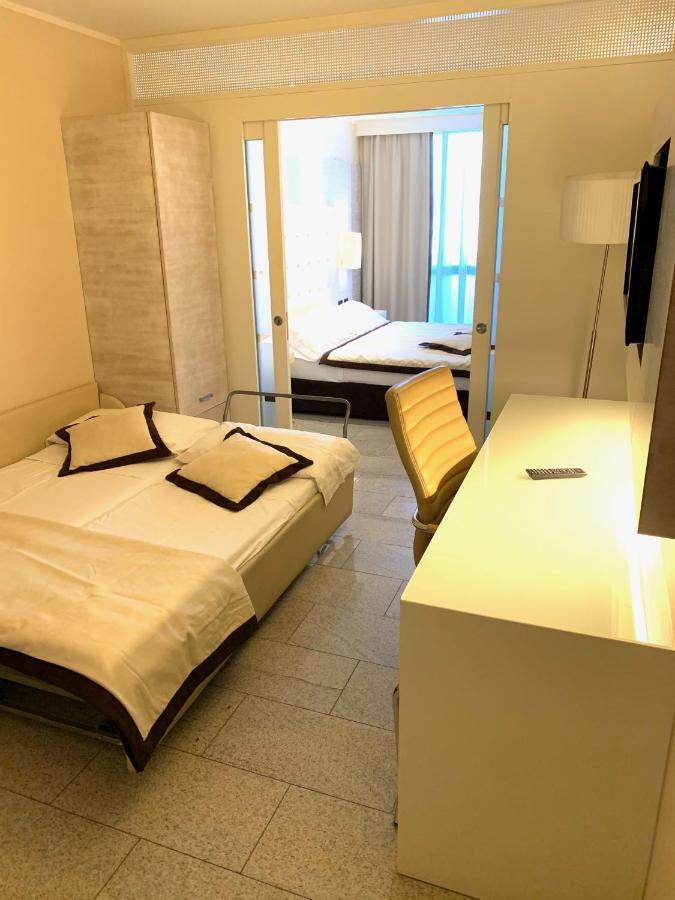 Hotel San Carlo Lignano Sabbiadoro Zewnętrze zdjęcie
